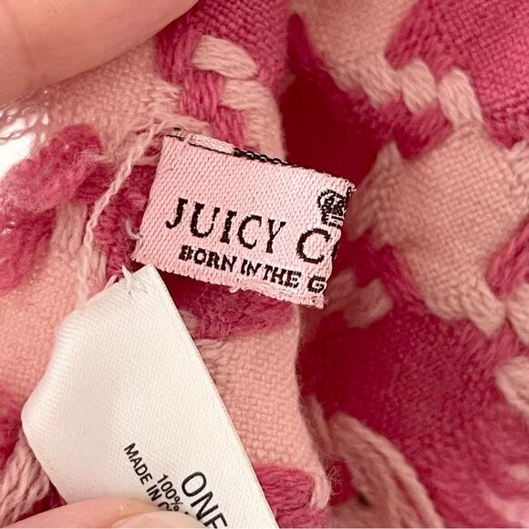 Juicy Couture Wool Pink Two Tone Houndstooth Scarf - Picture 3 of 7